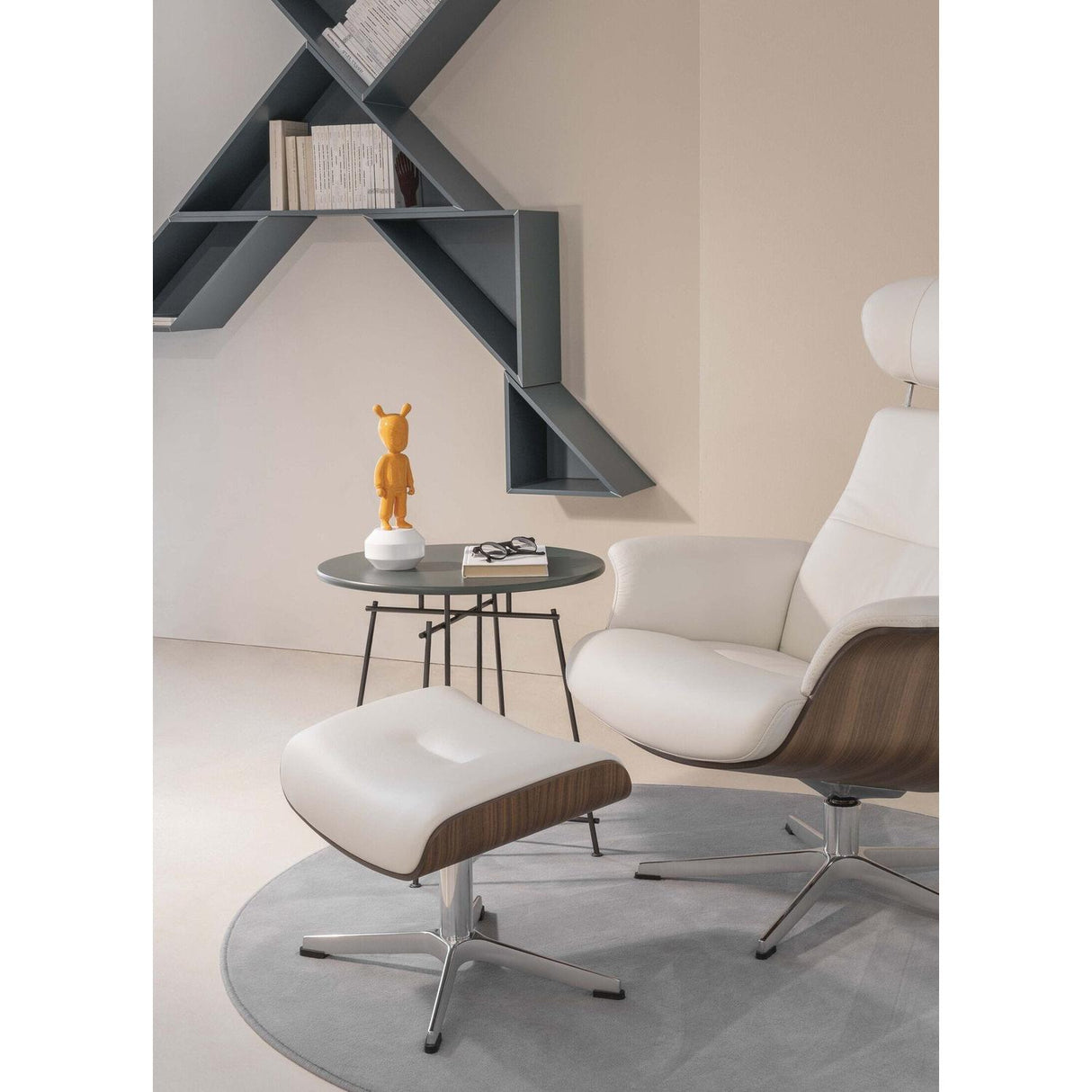 Lladró Figurina The Orange Guest Piccolo 30x11cm Porcellana