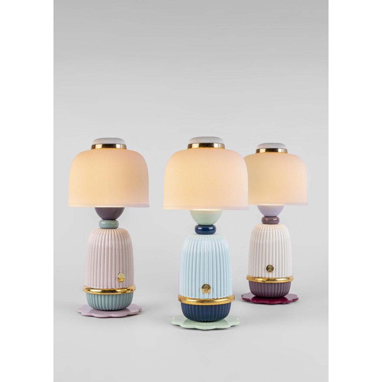 LLADRO' Lampada Kokeshi Rosa 29x13cm Porcellana