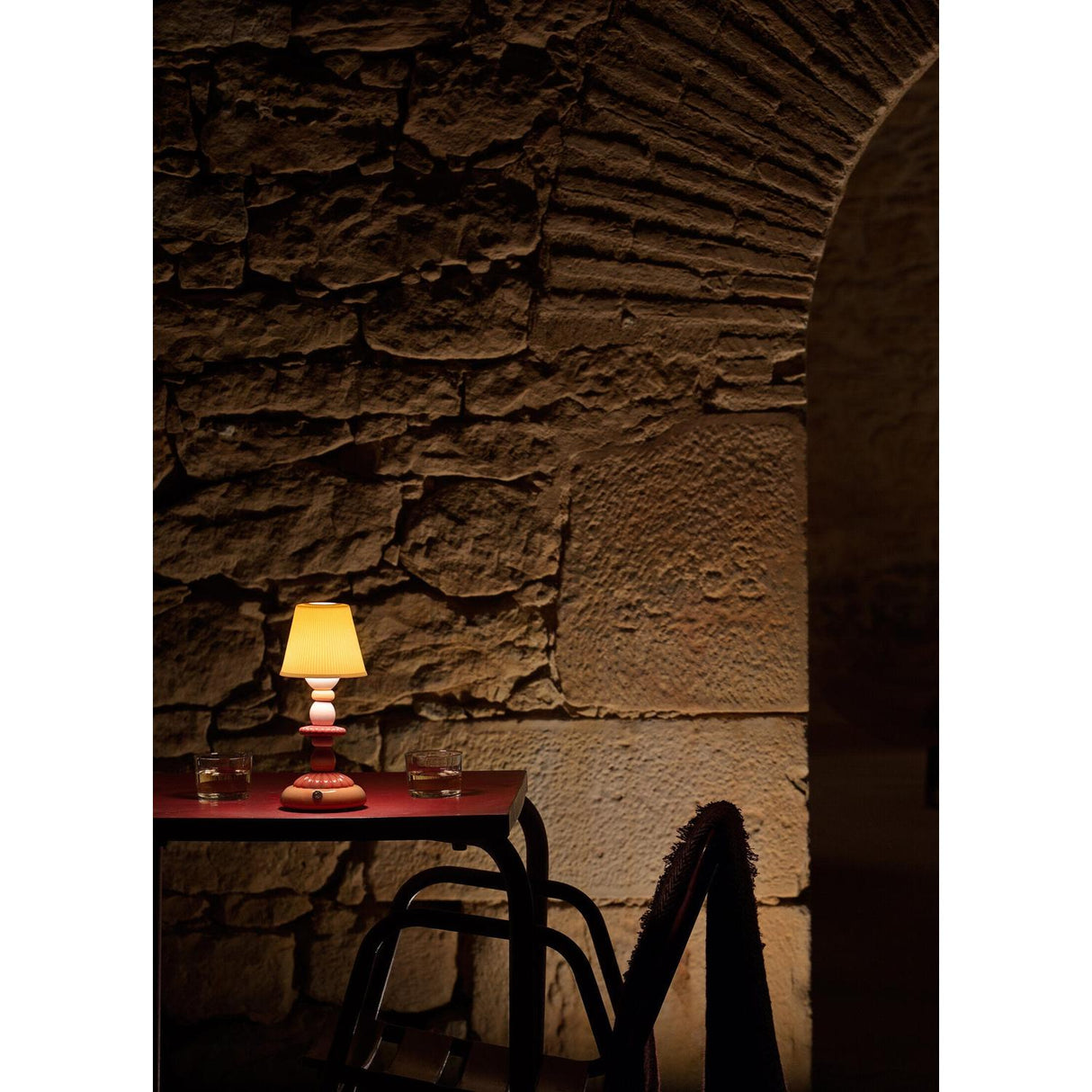 LLADRO' Lampada da Tavolo Firefly Lotus Corallo 28x12cm Porcellana