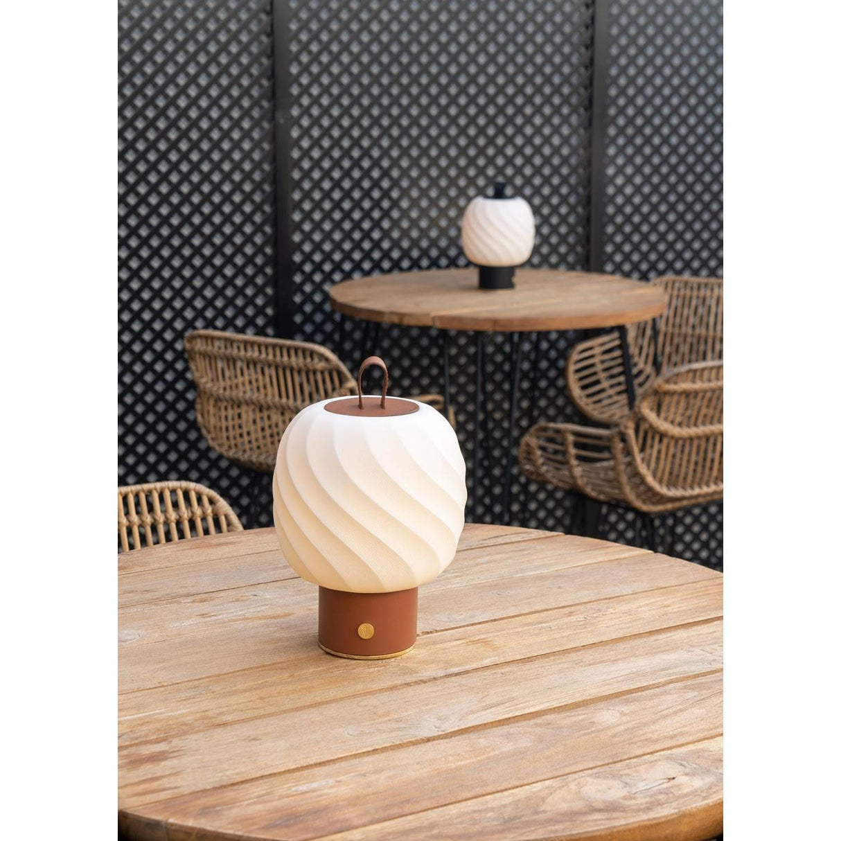 Lladró Ice Cream Lampada Portatile Medium Pelle 26x17cm Porcellana