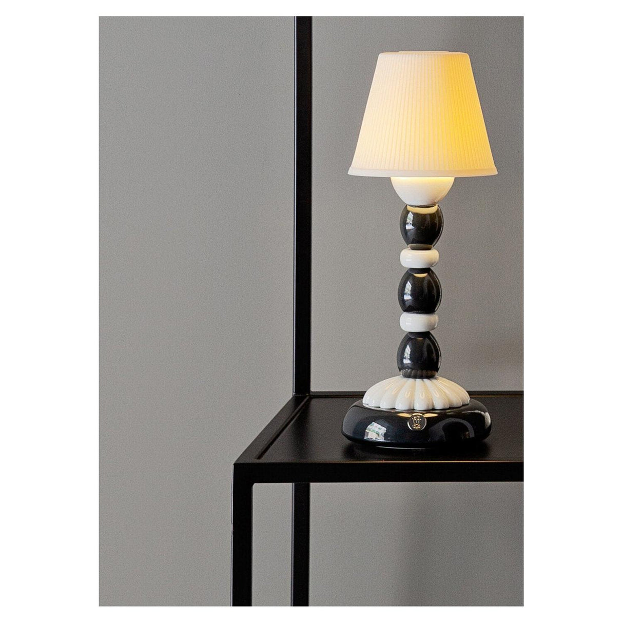 Lladró Lampada da Tavolo Firefly Palm Bianco e Nero 30x12cm Porcellana