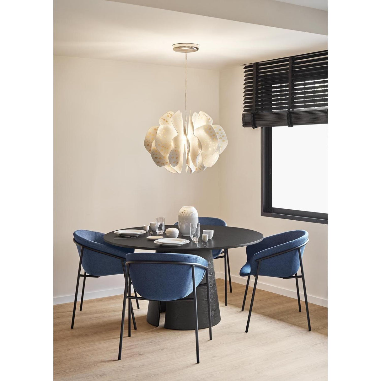 LLADRO' Lampada Sospesa 60cm Nightbloom Bianco e Oro 170x68cm Porcellana