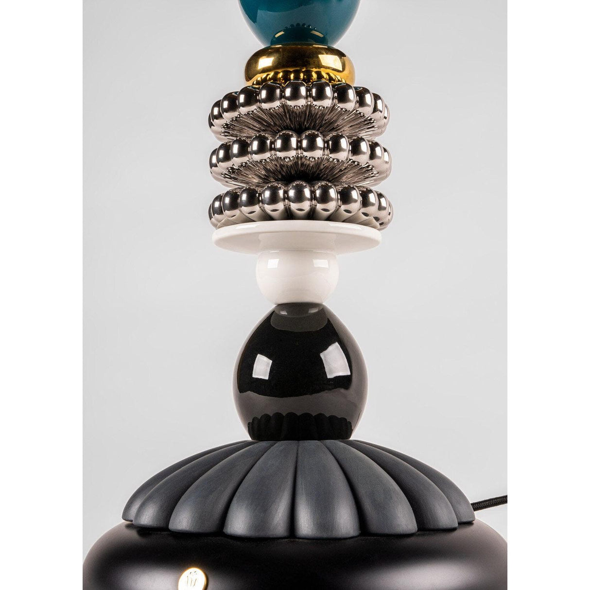 Lladró Lampada da Tavolo Firefly By Olga Hanono 68x35cm Porcellana