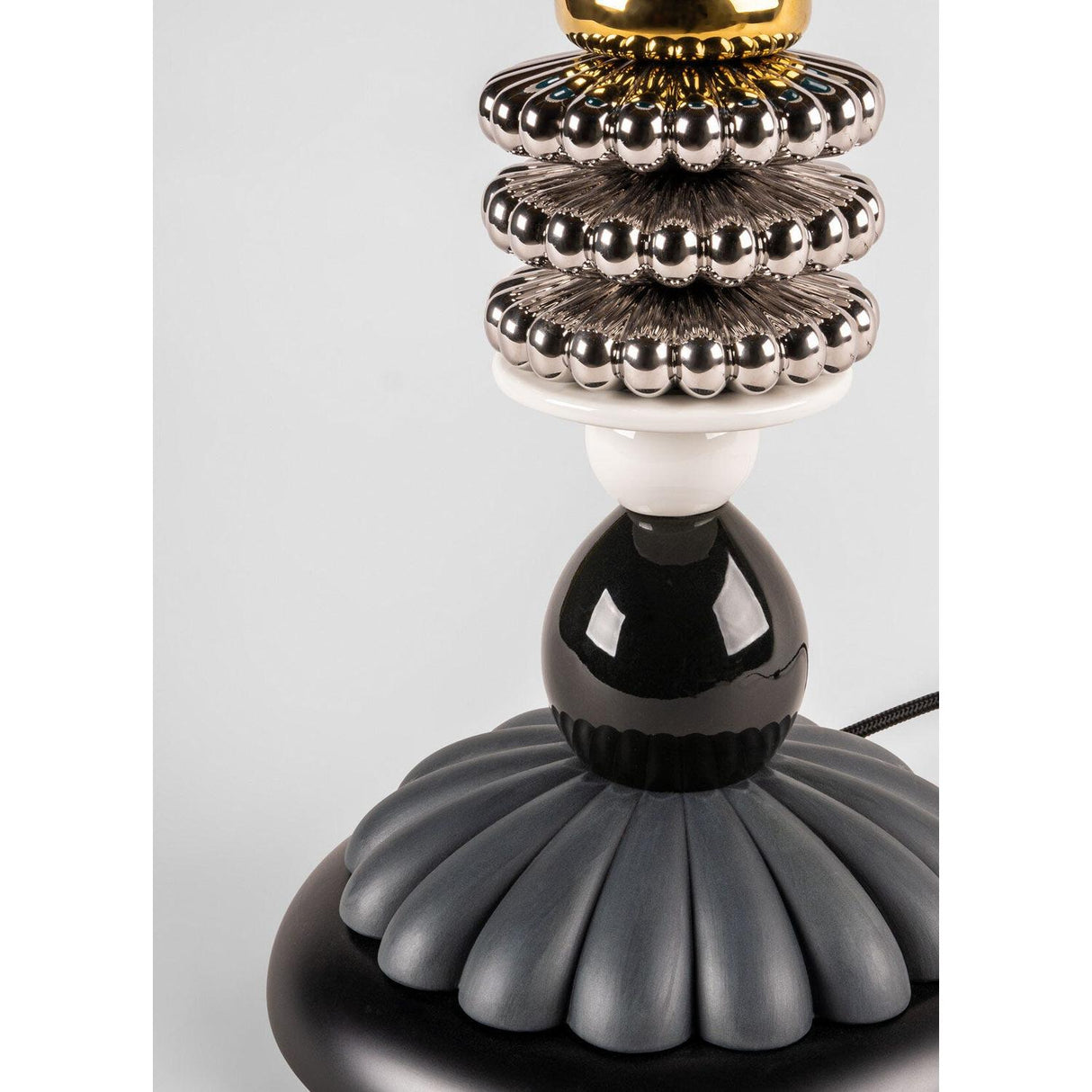 Lladró Lampada da Tavolo Firefly By Olga Hanono 68x35cm Porcellana