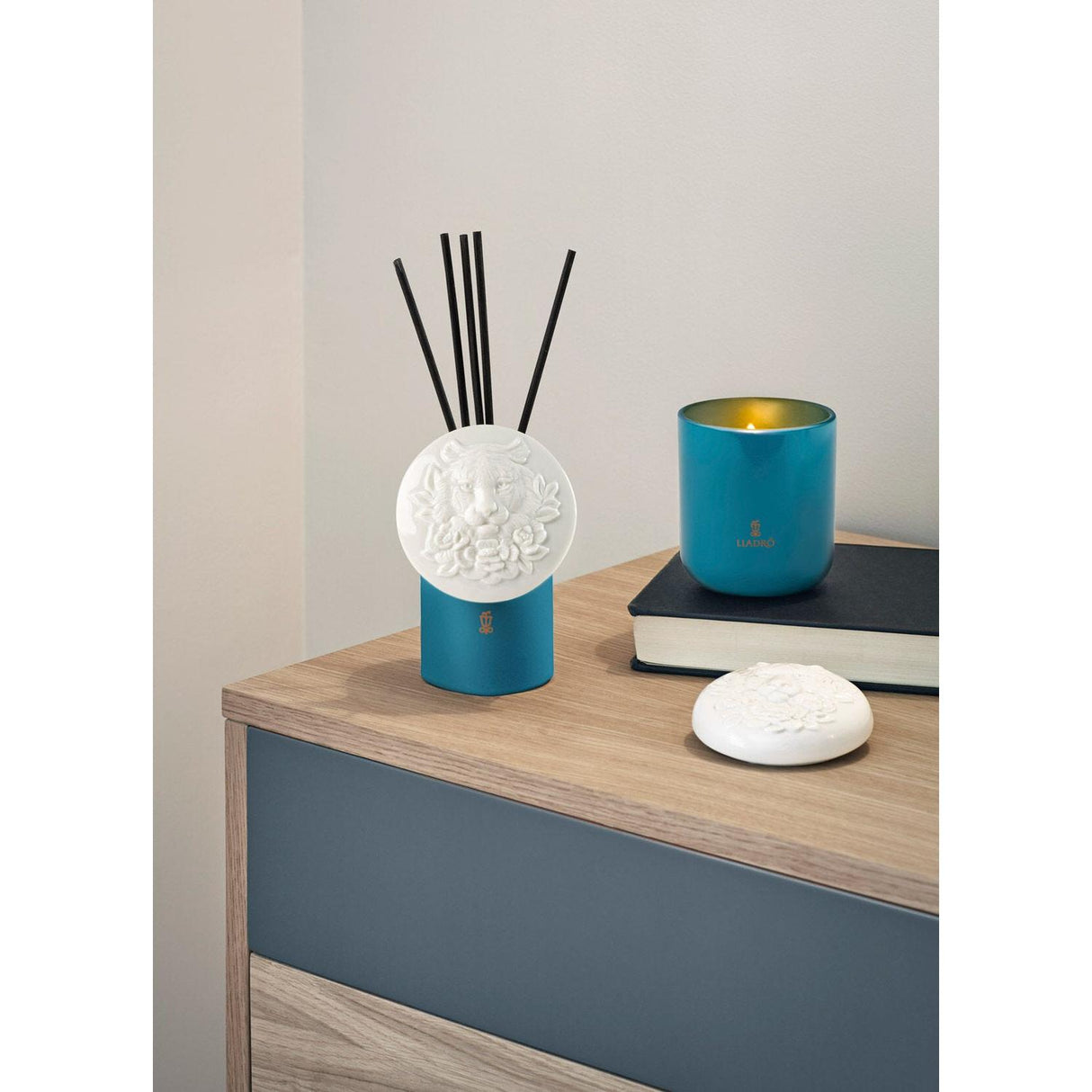 Lladró Diffusore Profumo Tigre Chiaro di Luna 21x9cm Porcellana