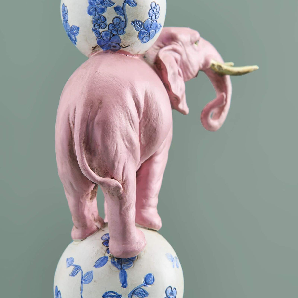 WERNS Candelabro Pappagallo su Elefante Dipinto a Mano 30,5x13cm Poliresina