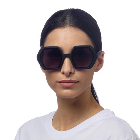 OKKIA Emma Occhiali da Sole Donna Esagonali Nero