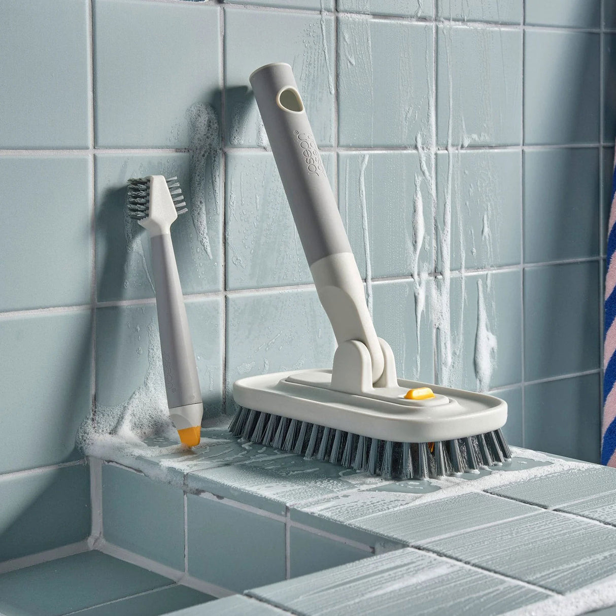 JOSEPH JOSEPH CleanTech Multi Tool Set 2 Spazzole per Pulizia