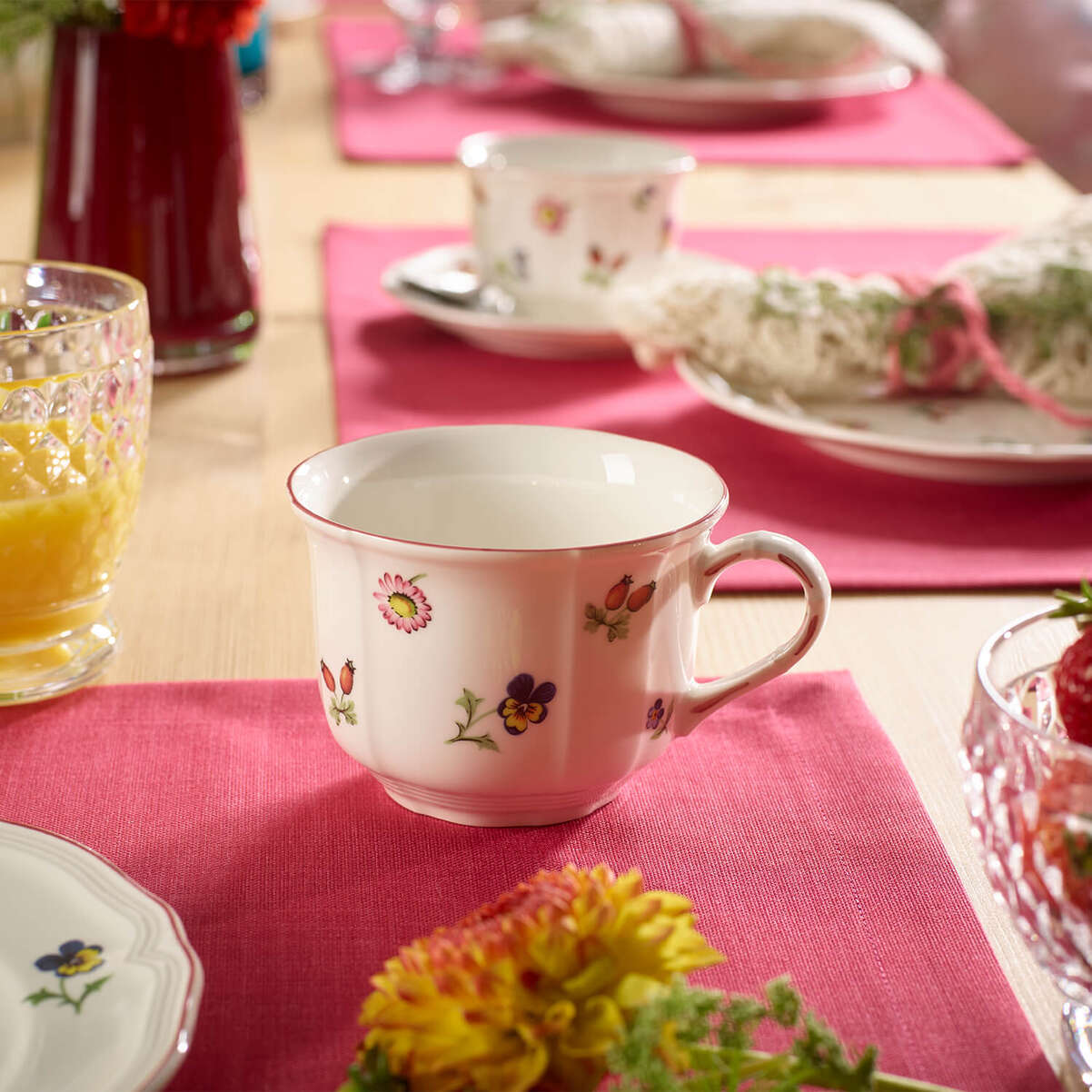 VILLEROY & BOCH Petite Fleur Tazza Caffè Colazione 260ml con Piattino 17cm Porcellana