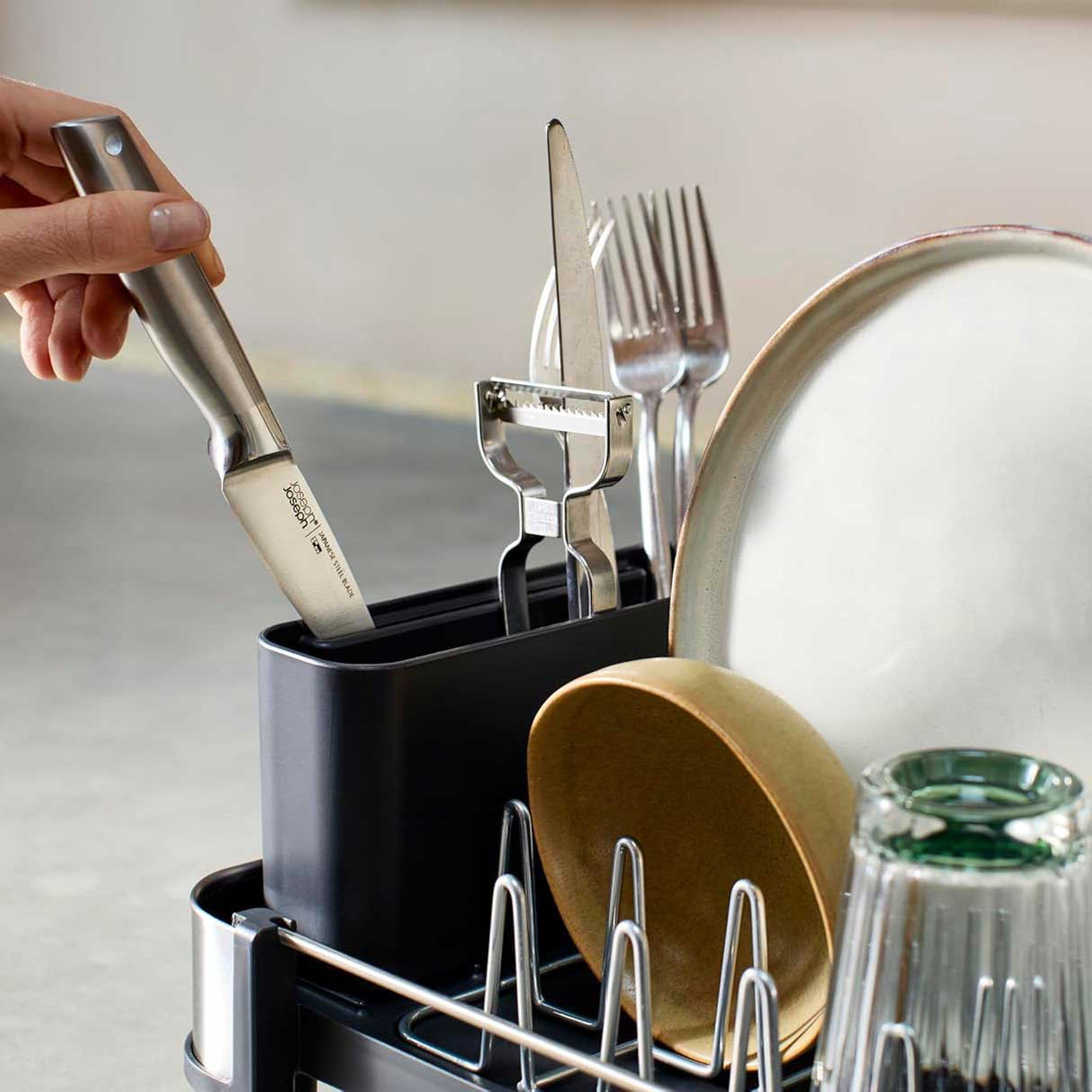 JOSEPH JOSEPH Slim Scolapiatti Espandibile e Portaposate in Acciaio Inox