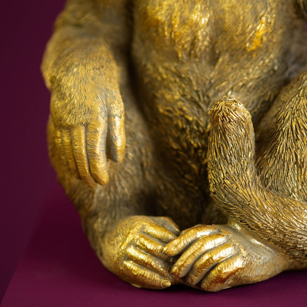 WERNS Lampada da Tavolo Abu Scimmia Seduta Oro 25,5x23,5x39,5cm