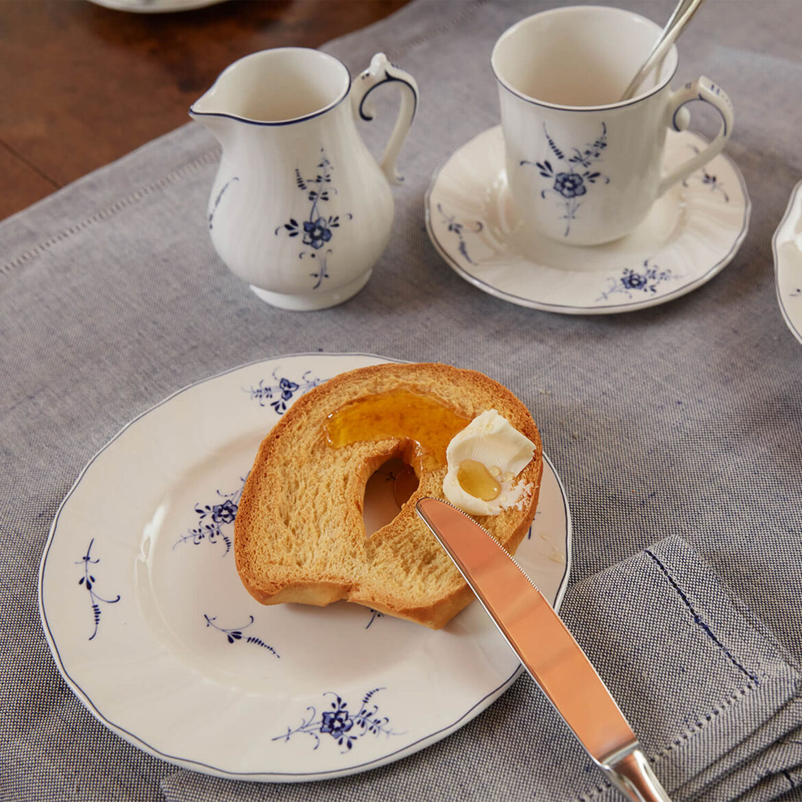 VILLEROY & BOCH Vieux Luxembourg Milk Creamer 6 people