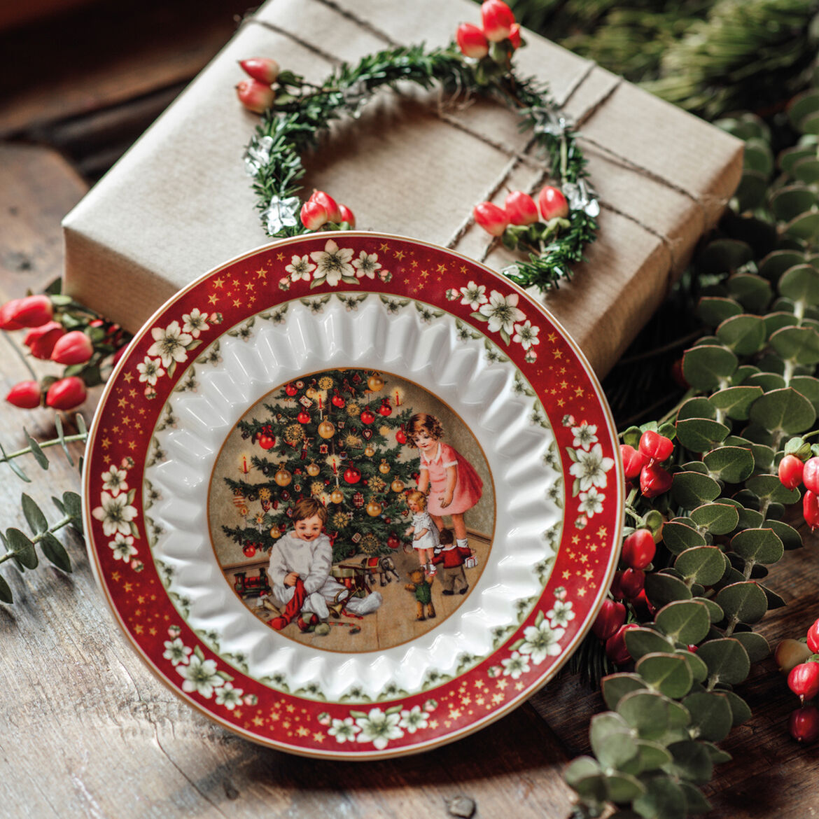 VILLEROY & BOCH Toys Fantasy 2022 Cup Bowl 17cm Christmas Table