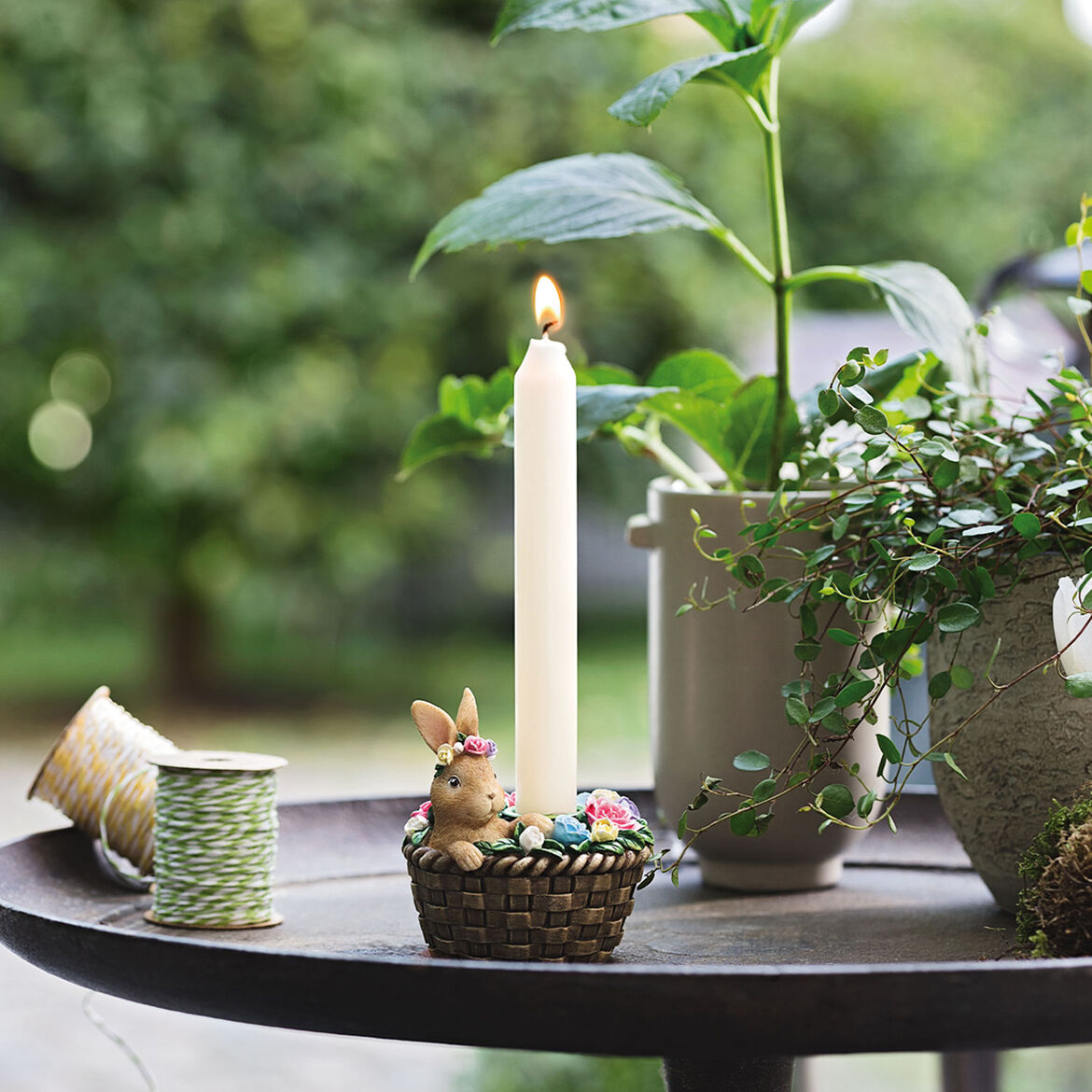 VILLEROY & BOCH Spring Fantasy Accessories Coniglio nel Cestino Portacandela Resina