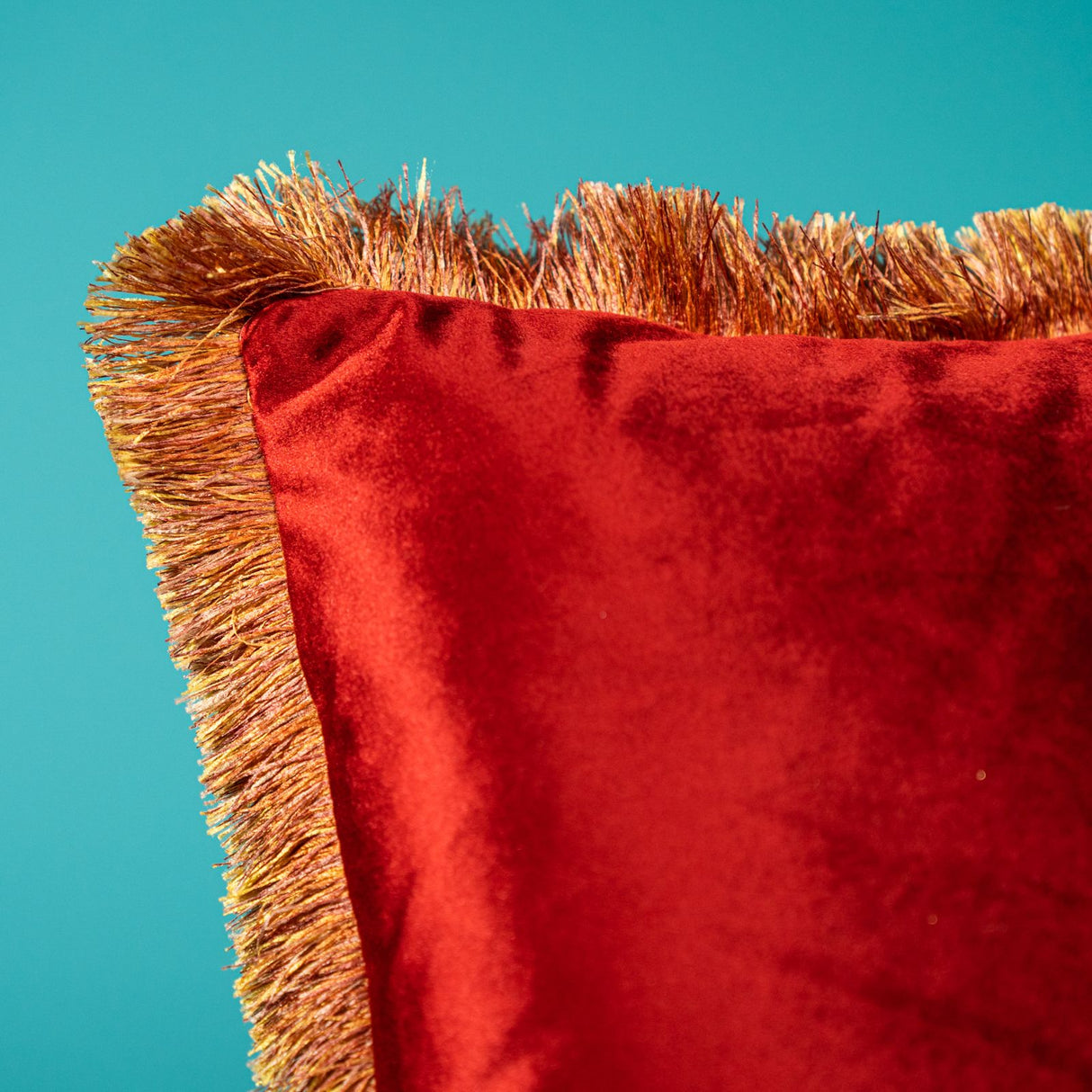 WERNS Velvet Cushion with Fringes 45x45cm Bordeaux