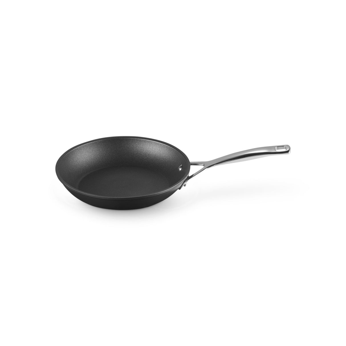 LE CREUSET Low Pan with Long Non-Stick Handle 22cm Aluminium