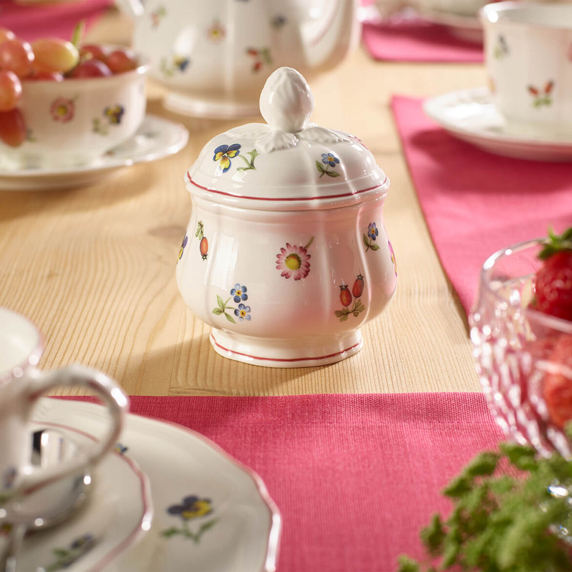 VILLEROY & BOCH Petite Fleur Sugar Bowl 200ml Porcelain