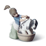 LLADRO' Figurina Il Bagno Del Cane 12x14cm Porcellana