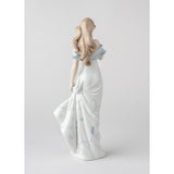 LLADRO' Figurina Donna Il Sussurro Dei Fiori 37x14cm Porcellana