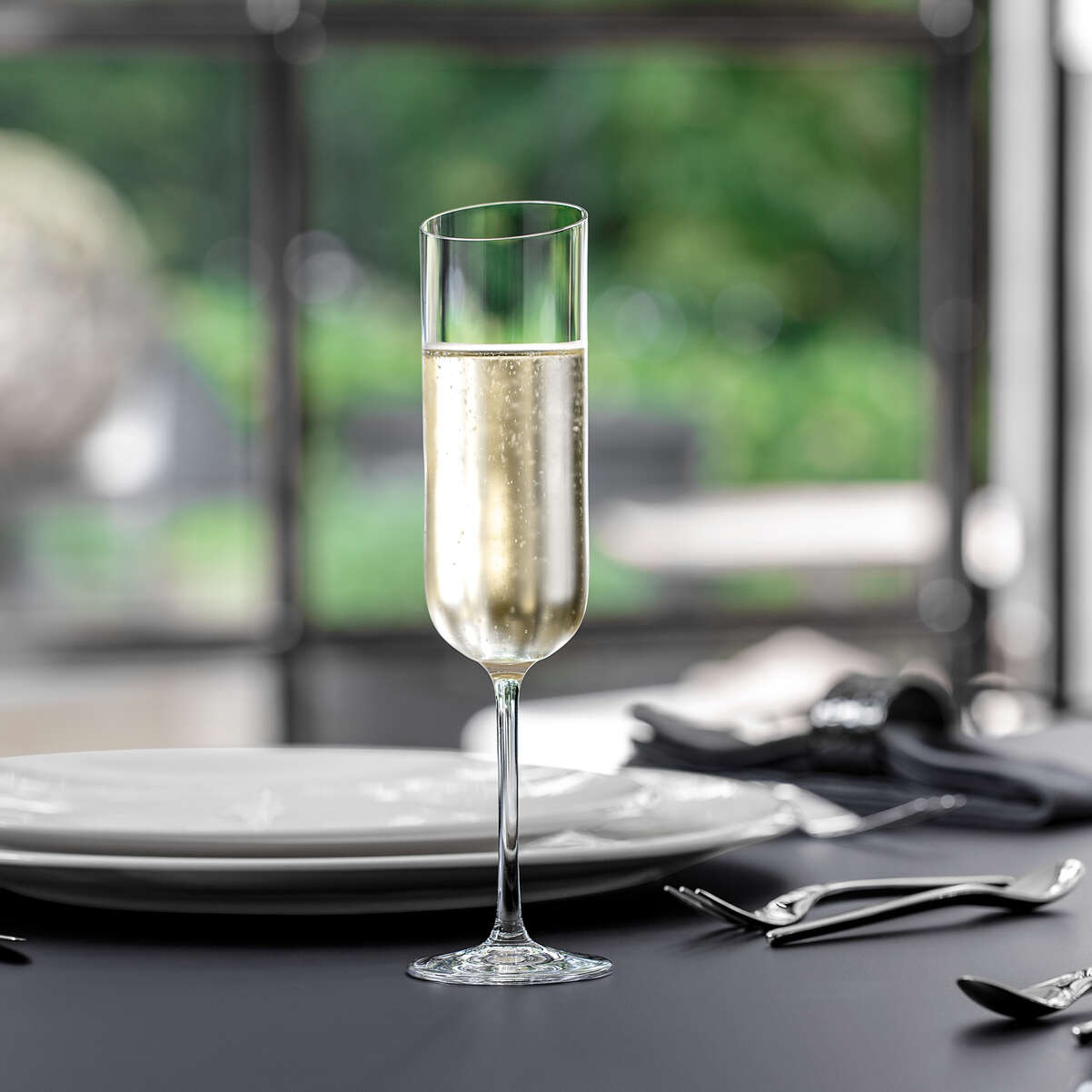 VILLEROY &amp; BOCH NewMoon Sparkling Wine Glasses 170ml Set 4 Pieces 1136538130