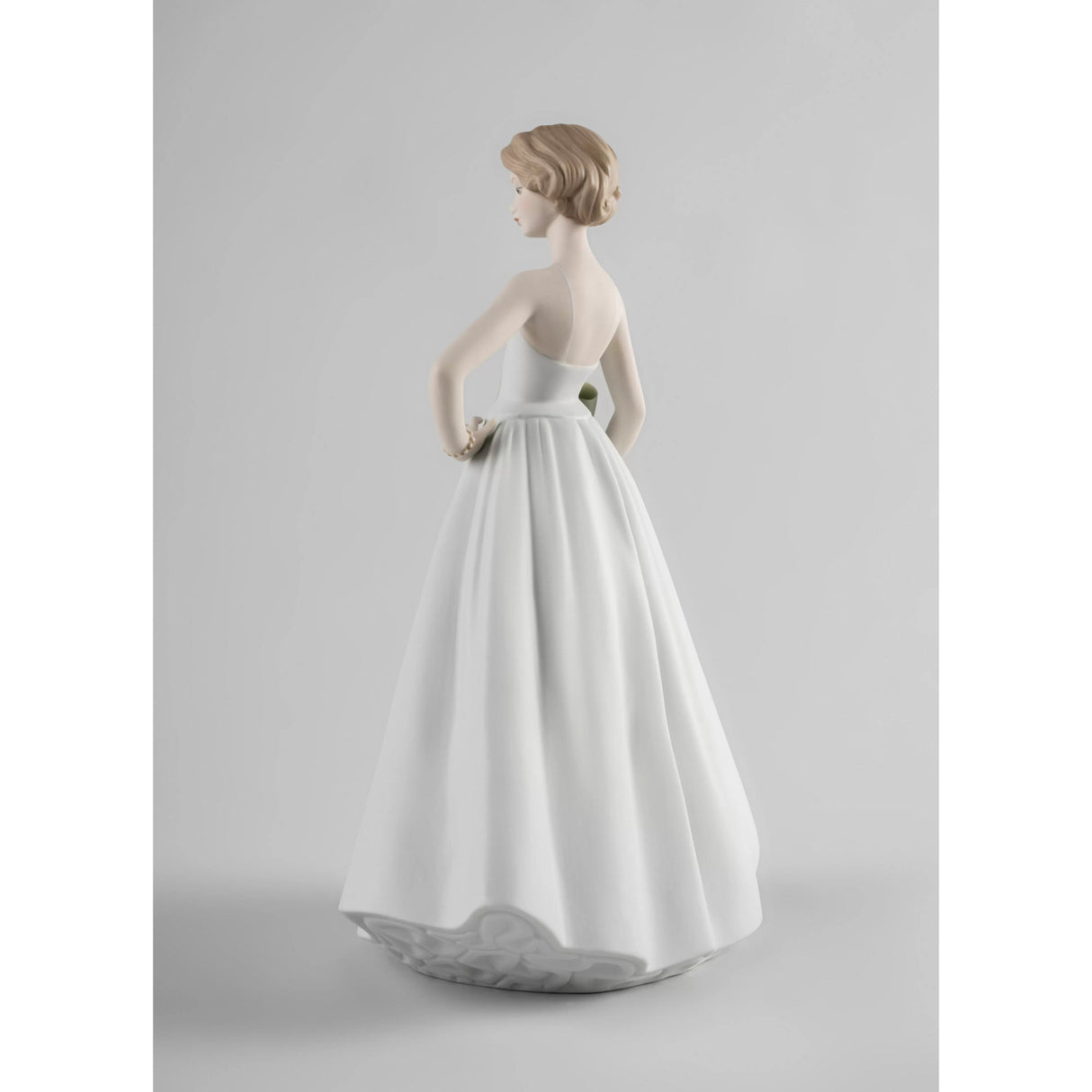 Lladró Figura Statua Donna Serata di Gala Porcellana 34cm Serie Limitata
