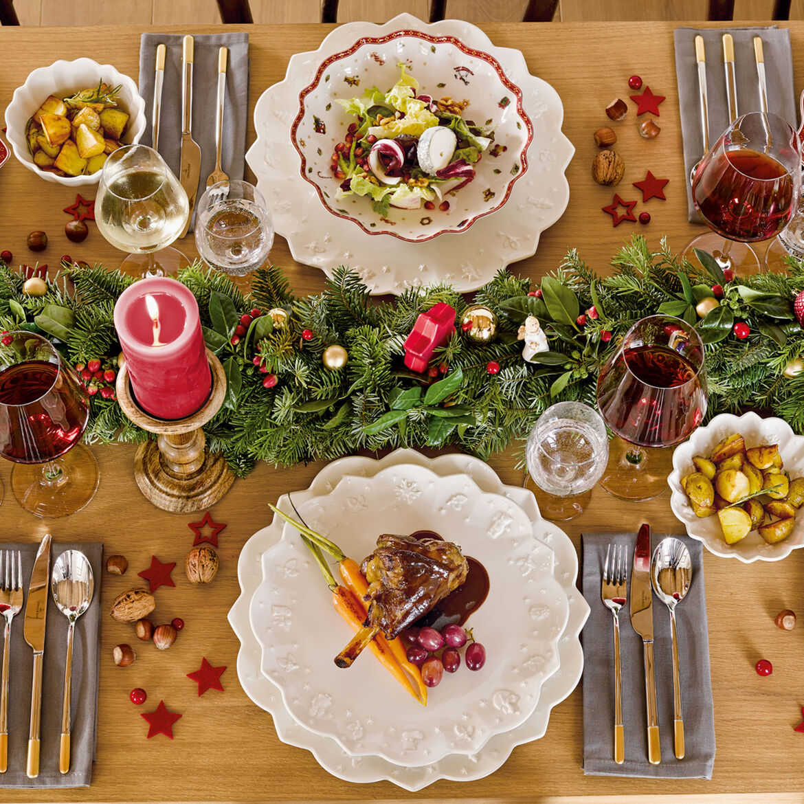 VILLEROY &amp; BOCH Toy's Delight Royal Classic Placeholder Plate 34cm Christmas