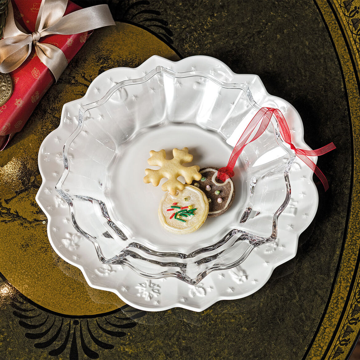 VILLEROY &amp; BOCH - Toy's Delight Royal Classic Dinner Plate 29.5 Christmas