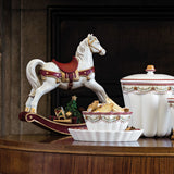 VILLEROY & BOCH Winter Collage Accessoires Cavallo a Dondolo XL 32,5cm Decorazione Natalizia