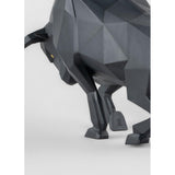 Lladró Scultura Toro Nero Opaco 24x50cm Porcellana
