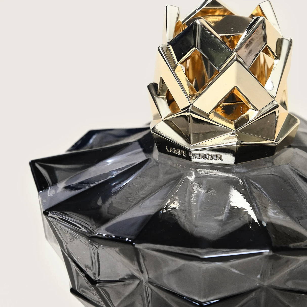 LAMPE BERGER Lampada Catalitica Cofanetto KALI Noir Nero con Flacone 250ml Splendeur Vanillée