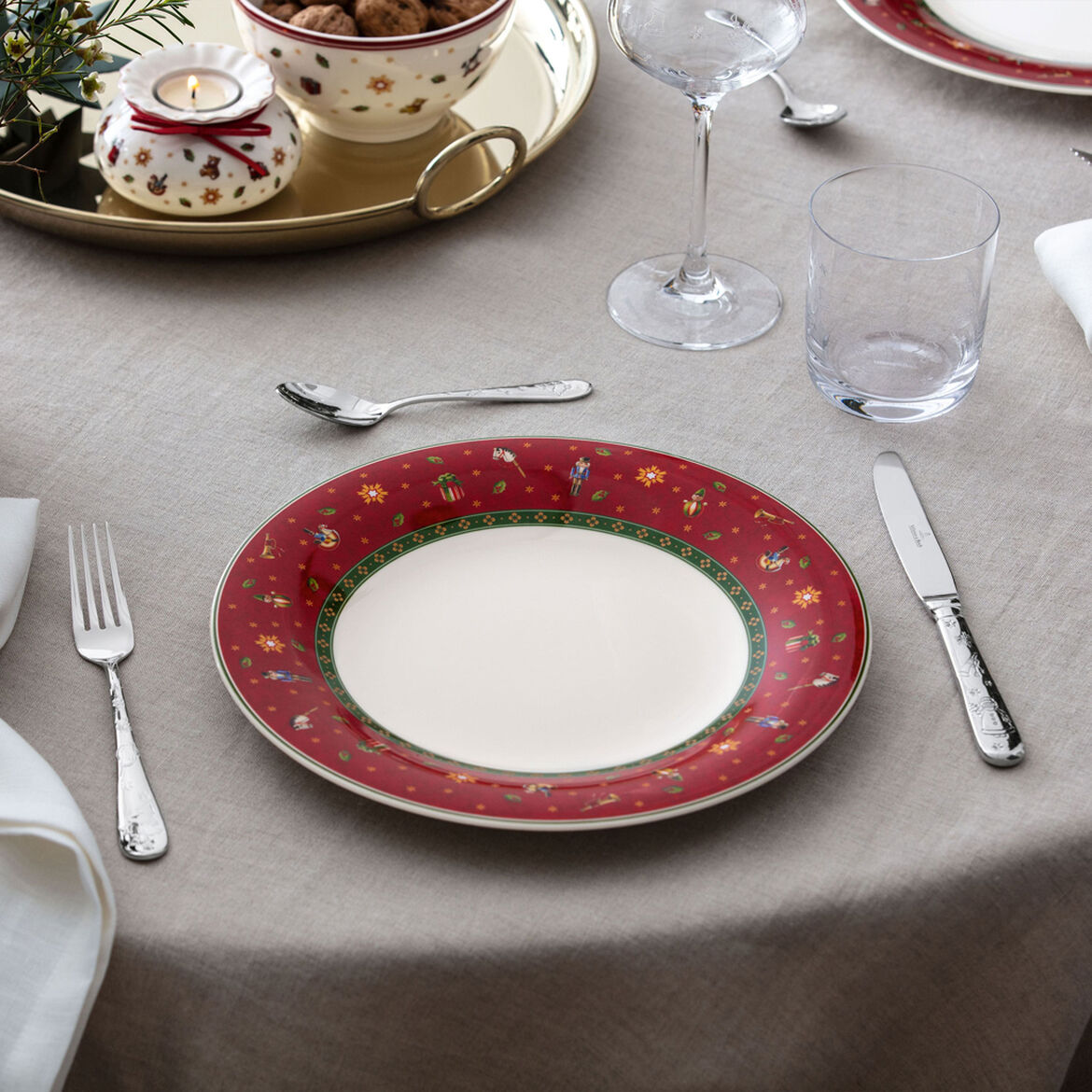 VILLEROY & BOCH Toy's Delight Specials Piatto Piano Set 6 Pezzi Rosso Rotondo 27cm Tavola Natale