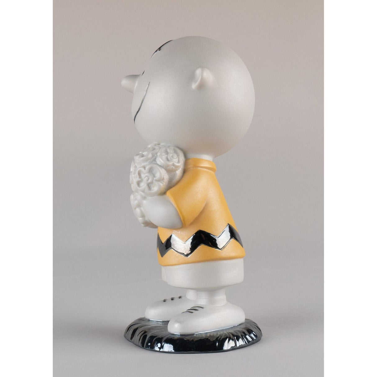 Lladró Figurina Charlie Brown™ 22x10cm Porcellana