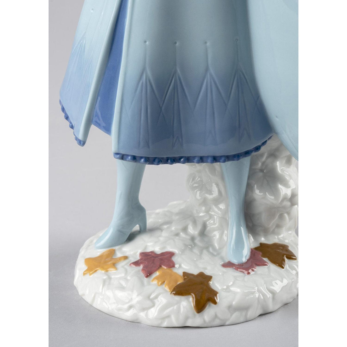 Lladró Figurina Elsa 29x11cm Porcellana