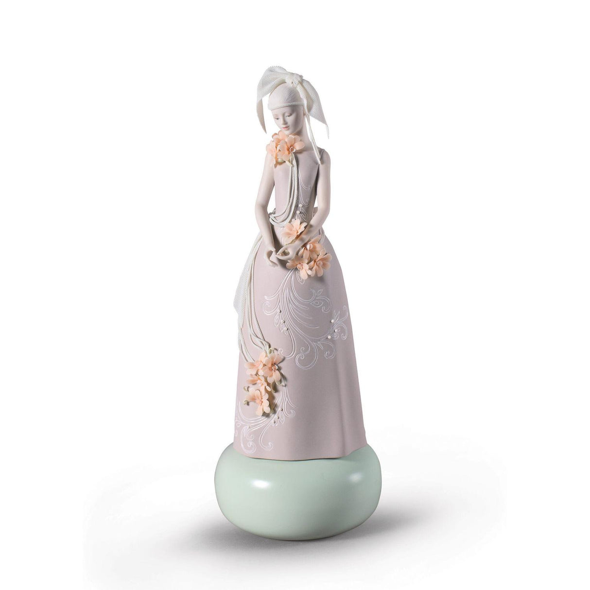Lladró Figurina Donna Haute Allure Modello Esclusivo Edizione Limitata 38x15cm Porcellana