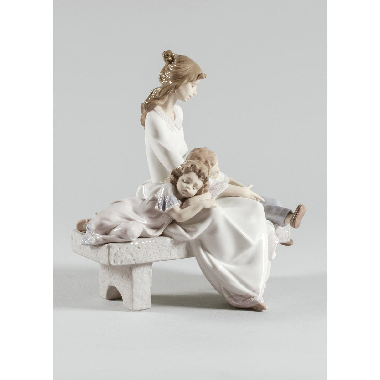 Lladró Figurina Madre Stanchi di Giocare 29x30cm Porcellana