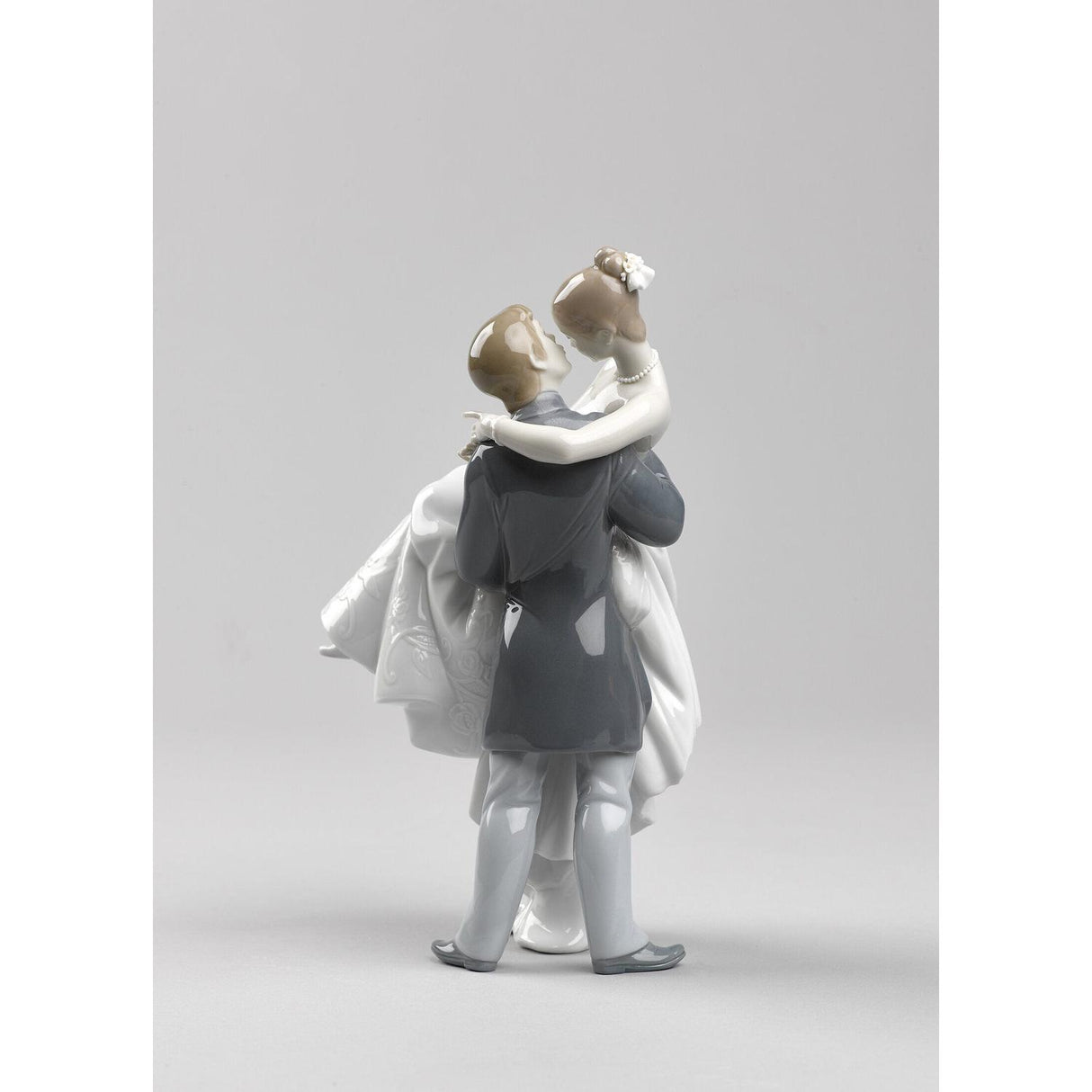 Lladró Figurina Coppia Il Giorno Più Felice 27x17cm Porcellana