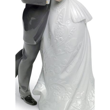 Lladró Figurina Coppia Il Valzer Dei Fidanzati 30x21cm Porcellana