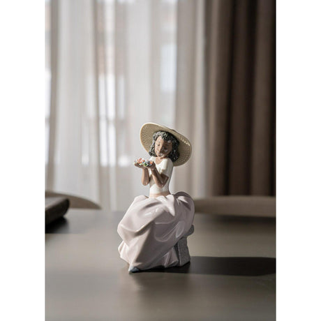 Lladró Figurina Ragazza Dolce Fragranza 19x9cm Porcellana