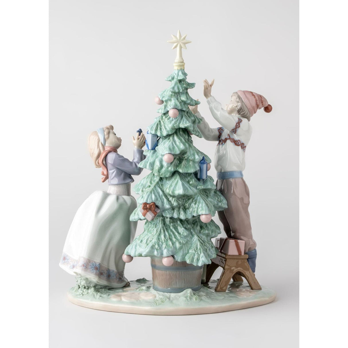 LLADRO' Figurina L'Albero di Natale 32x28cm Porcellana