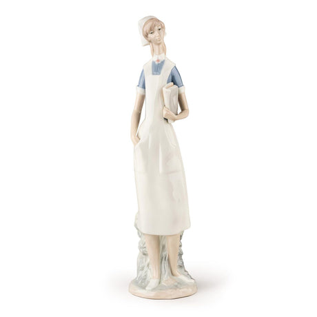 Lladró Figurina Infermiera 36x10cm Porcellana