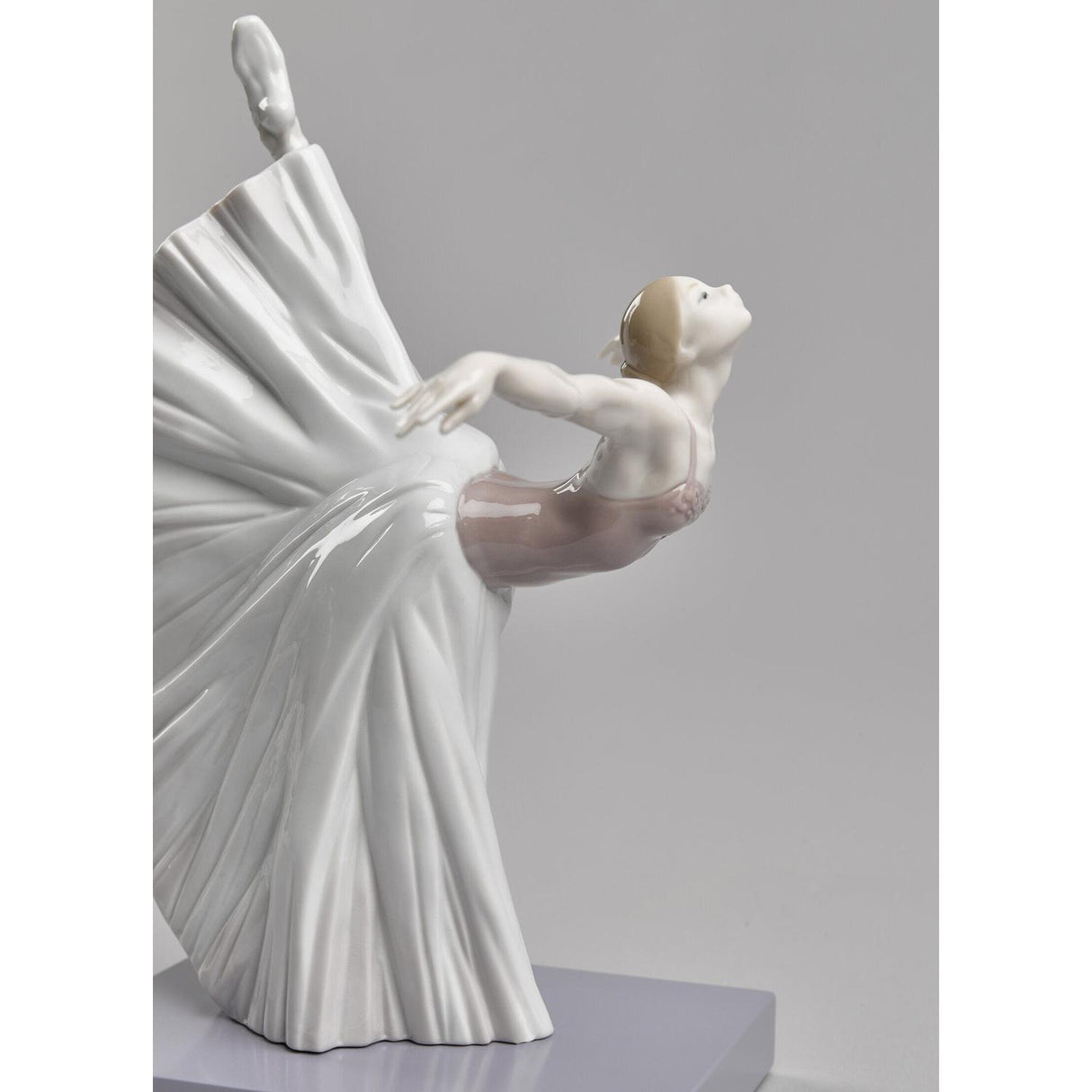Lladró Figurina Balletto Giselle Arabesco 28x18cm Porcellana