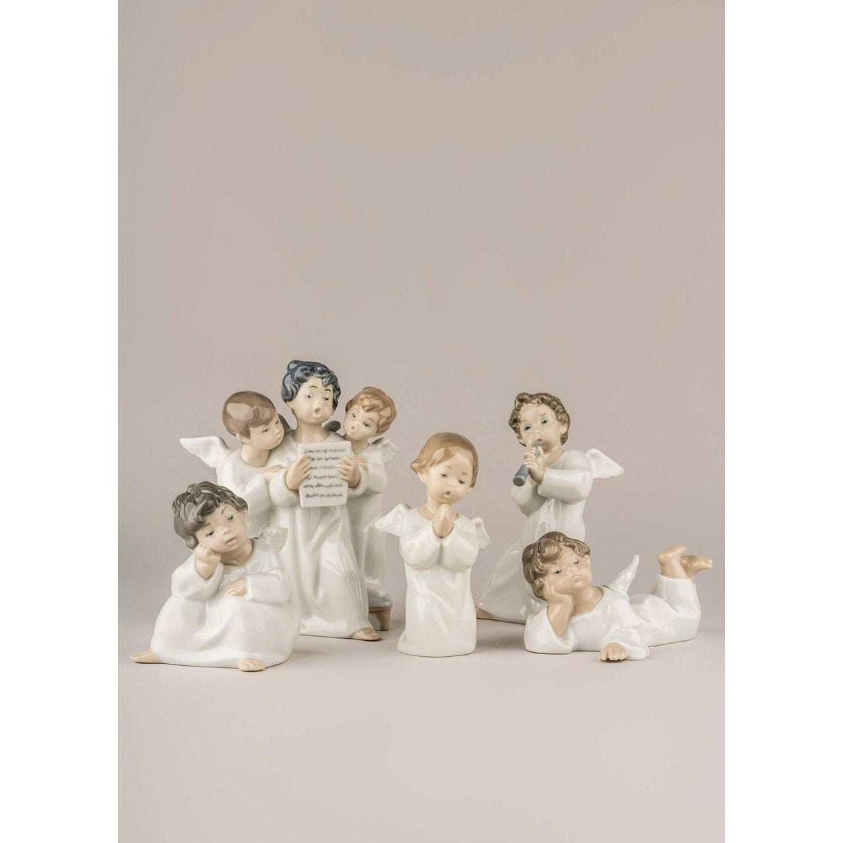 Lladró Figurina Coro di Angeli 18x12cm Porcellana