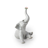 Lladró Figurina Elefante BebE' con Fiore Rosa 14x12cm Porcellana