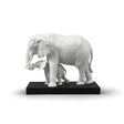 Lladró Scultura Elefanti Indicando la Via Bianco 29x36cm Porcellana