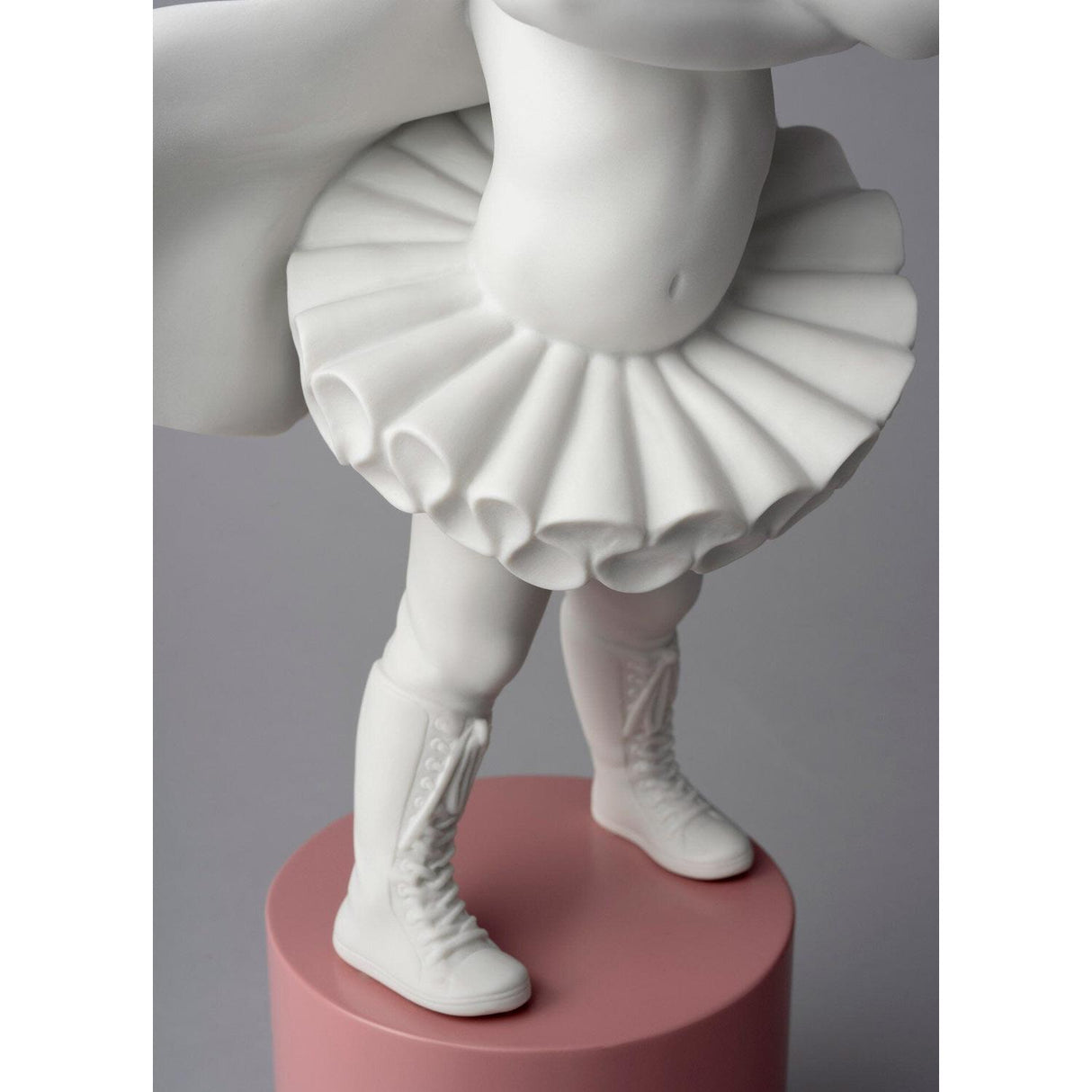 Lladró Figura Scultura Sono Una Supereroina 40x17cm Porcellana