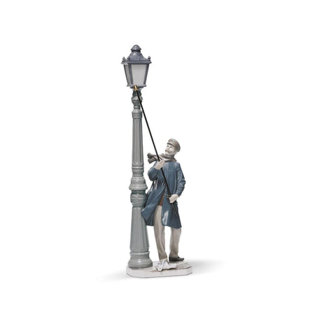Lladró Figurina L'Uomo Dei Lampioni 48x14cm Porcellana