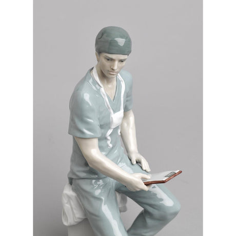 Lladró Figurina Chirurgo 33x20cm Porcellana
