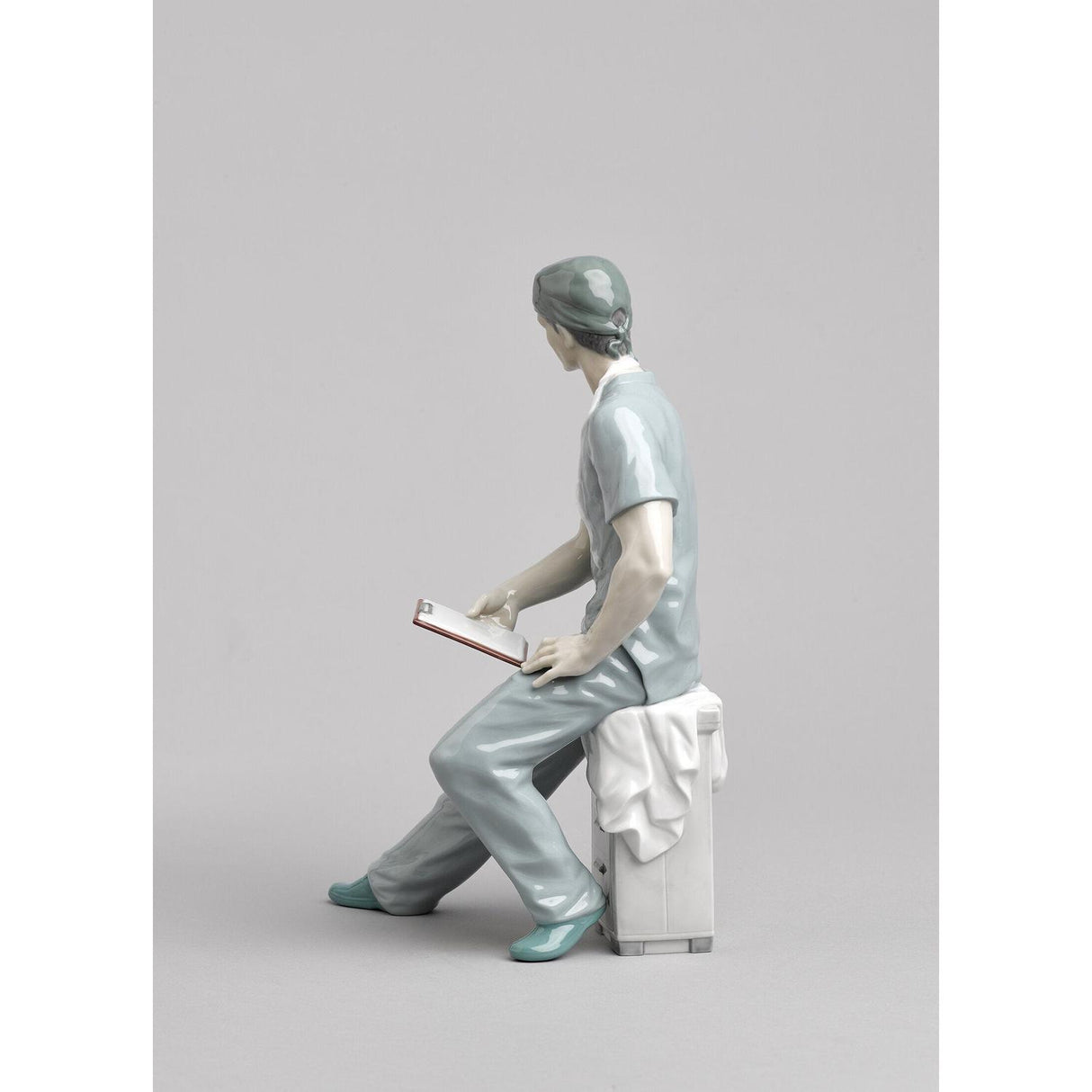 Lladró Figurina Chirurgo 33x20cm Porcellana
