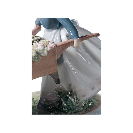Lladró Figurina Bimba Carretta di Fiori 21x24cm Porcellana