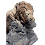 Lladró Figurina Leone in Agguato 29x31cm Porcellana